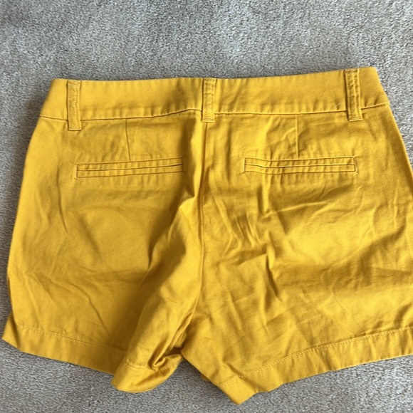 Bundle lot of three size O J.Crew shorts just one price - Picture 8 of 10